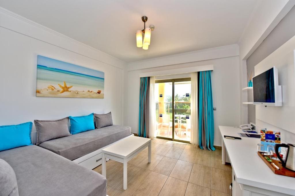 Junior Suite room - Image 3