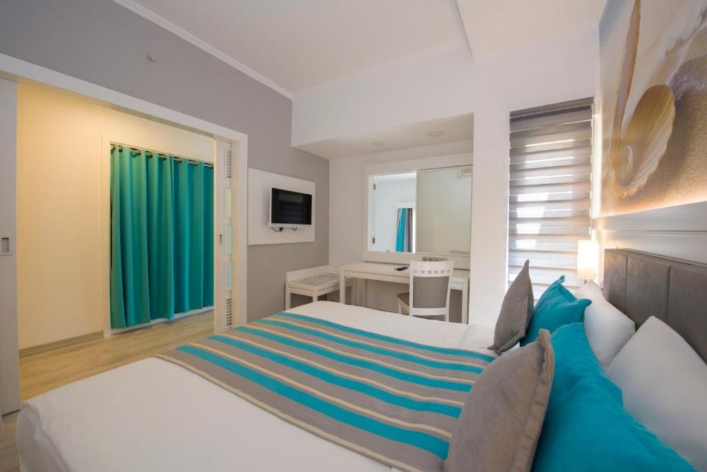 Suite room - Image 1