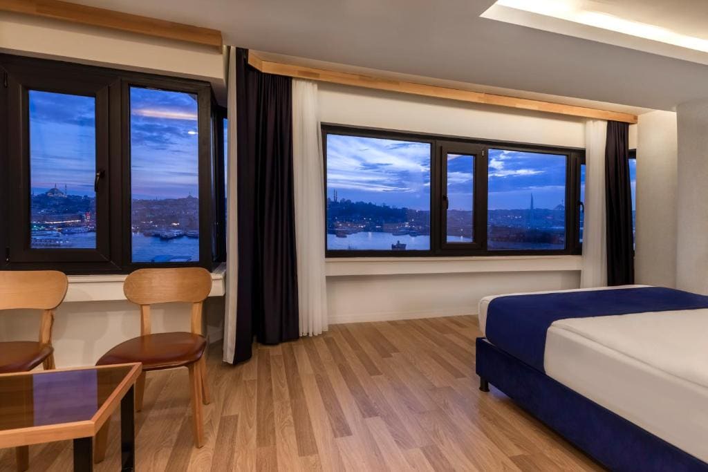 Annex Junior Suite room - Image 3