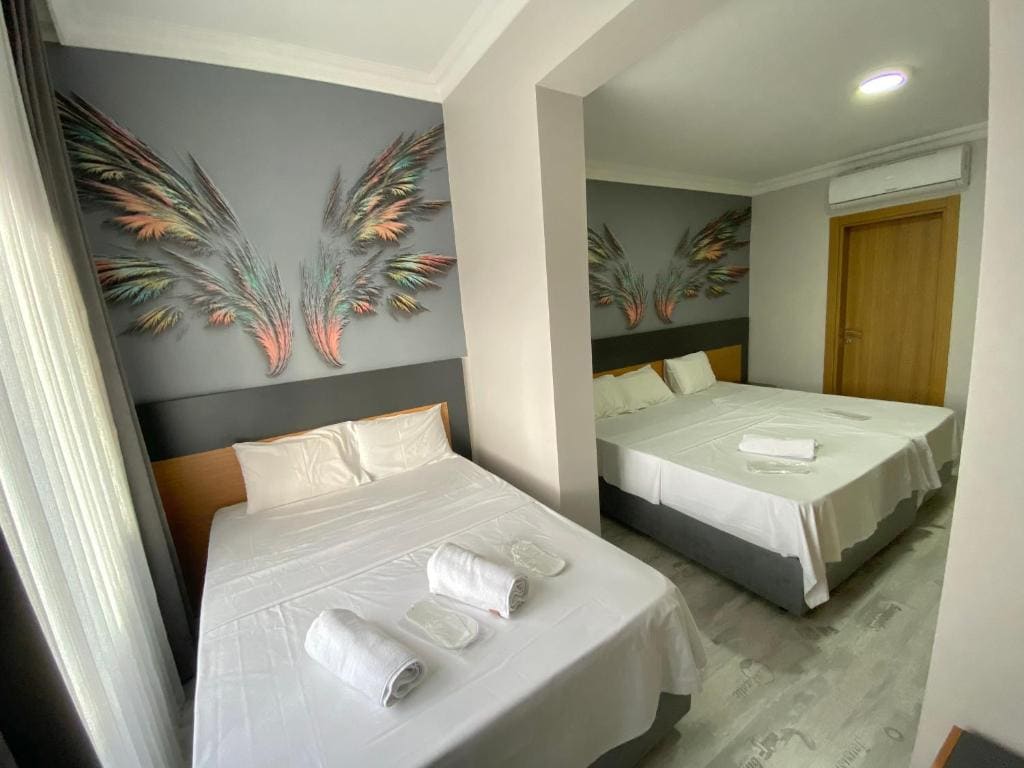 Family Room room - Image 1