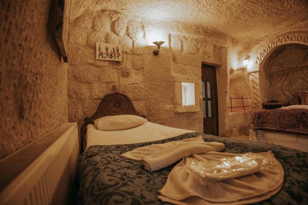 Superior Queen Room room - Image 2