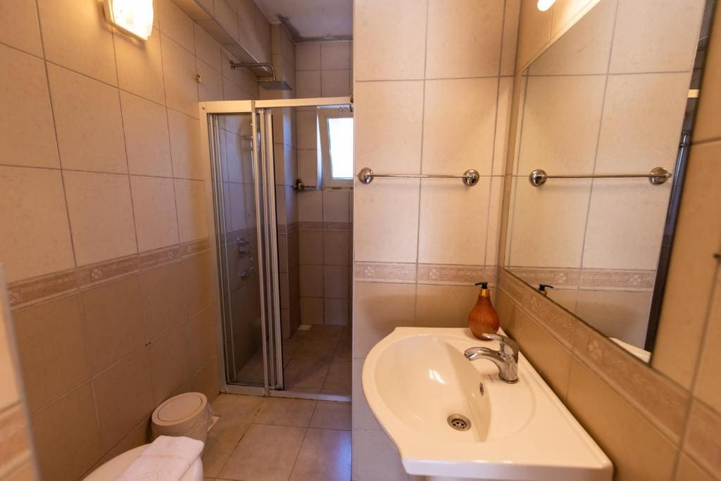 Deluxe Double Studio room - Image 3