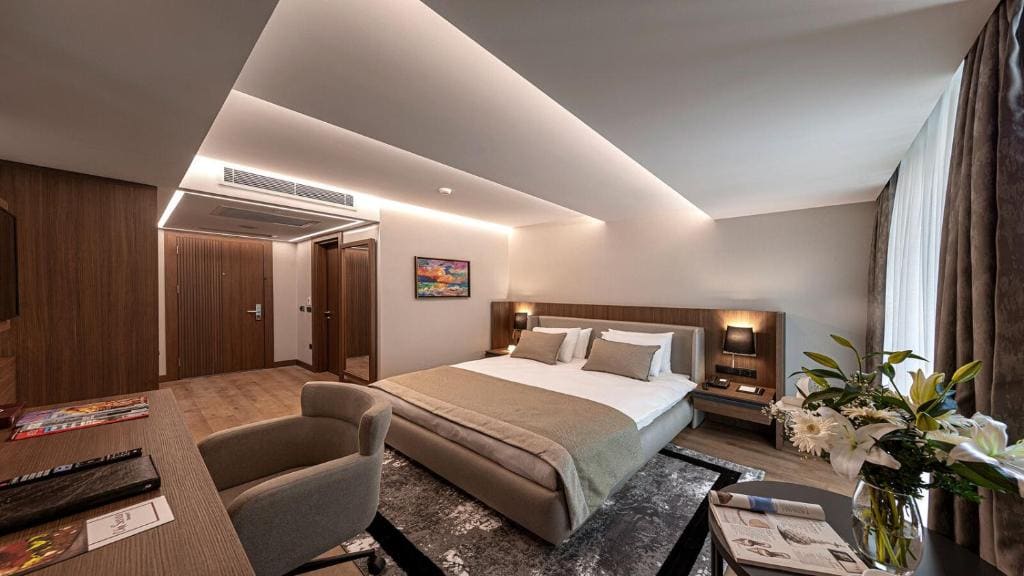 Deluxe Double Room room - Image 1