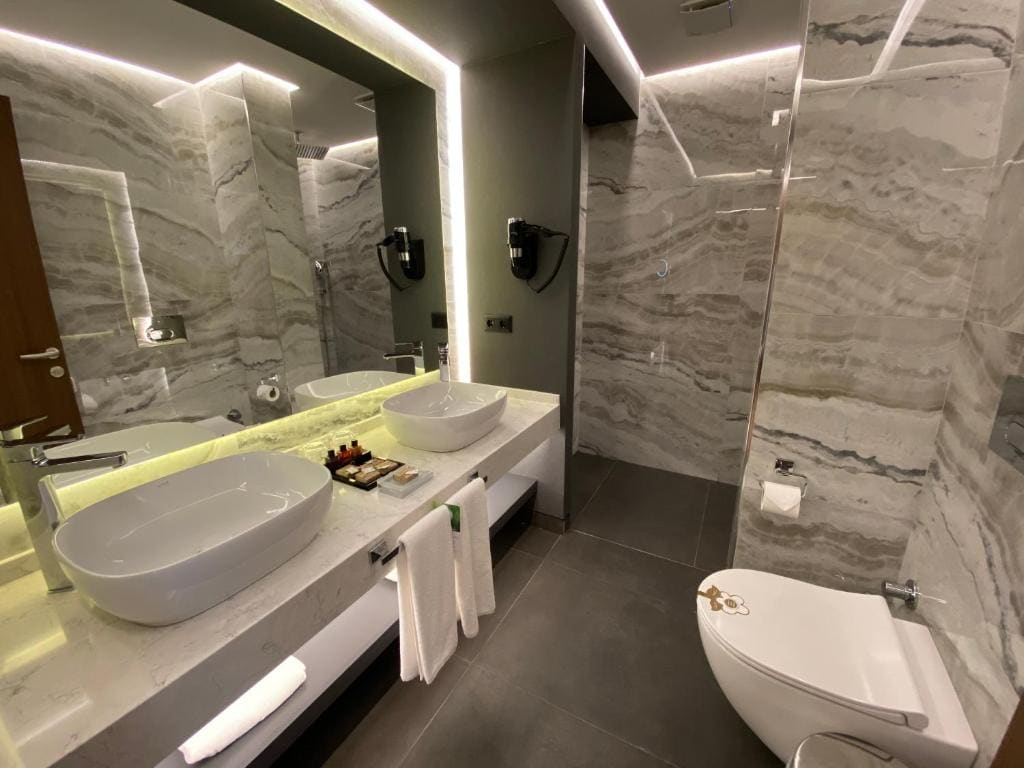 Deluxe Double Room room - Image 3