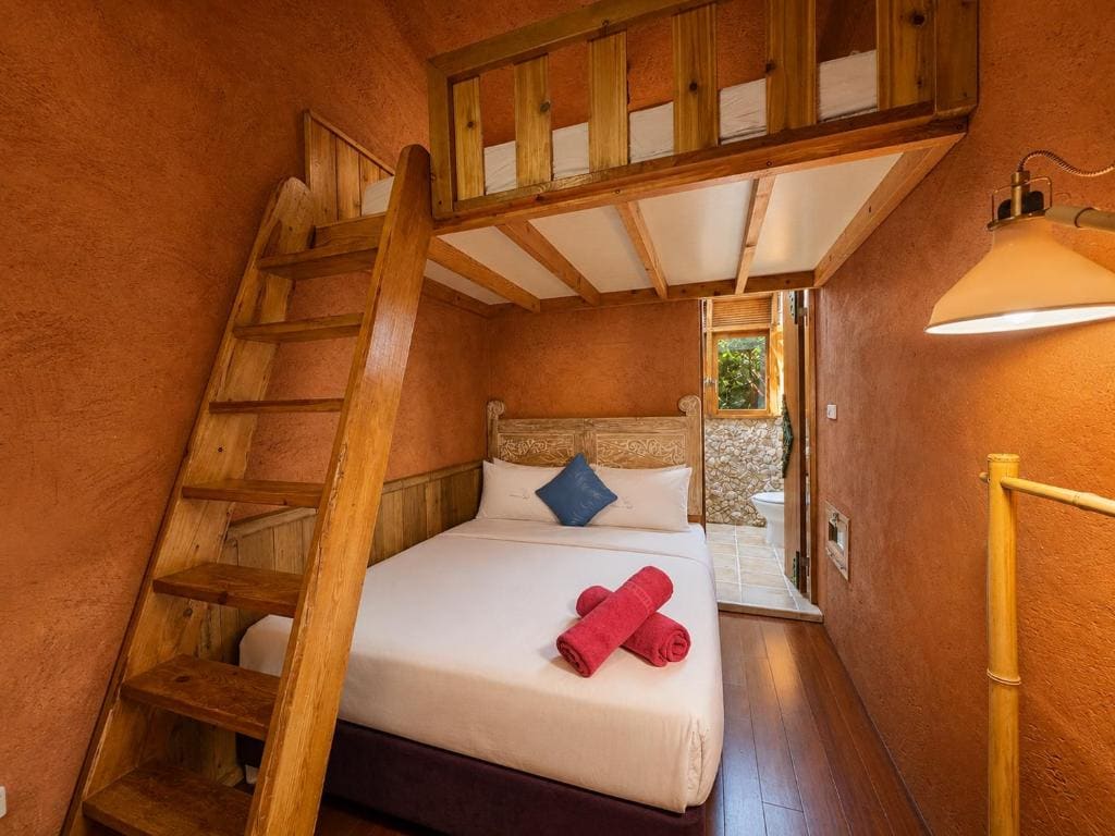 Classic Quadruple Room room - Image 1