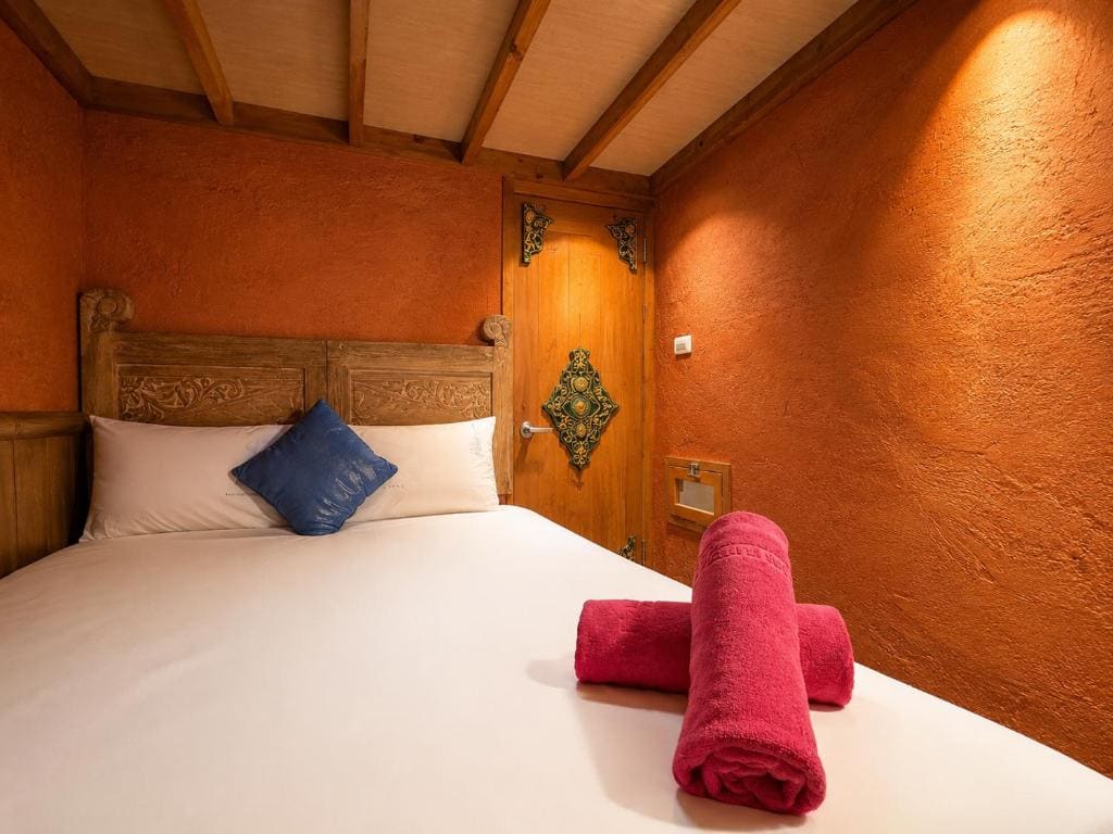 Classic Quadruple Room room - Image 3