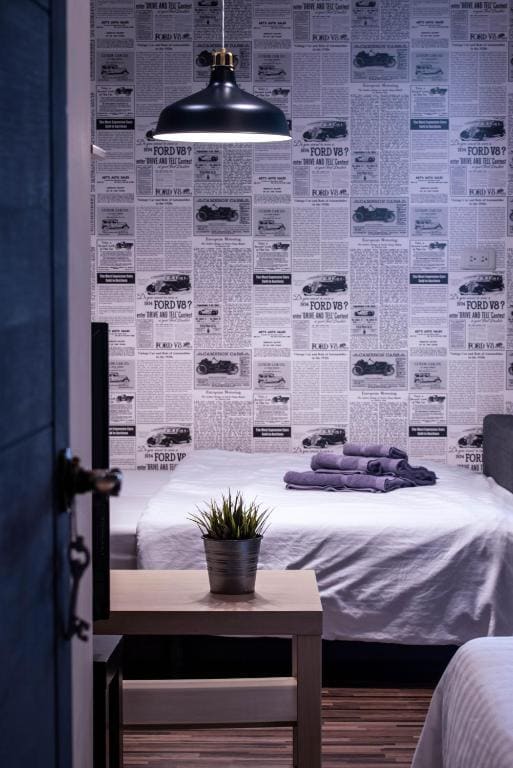 Quadruple Room with Private Bathroom room - Image 3