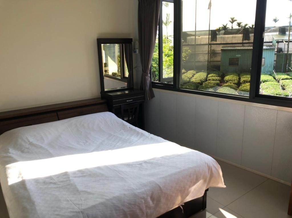 Double Room with Mountain View room - Image 2