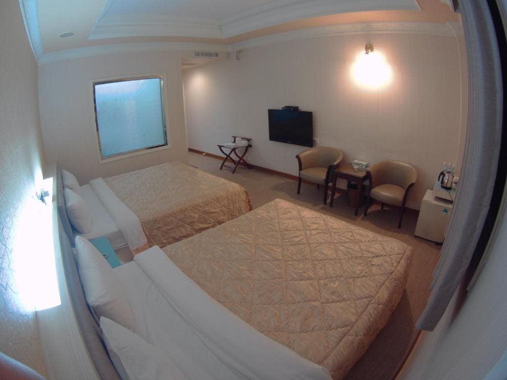Classic Triple Room room - Image 1