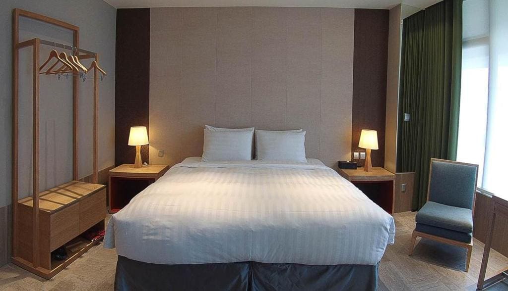 Luxury Room with 1 double bed room - Image 3