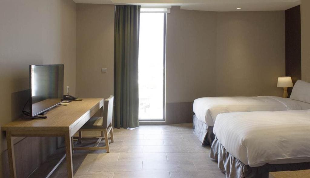 Standard Twin Room room - Image 2