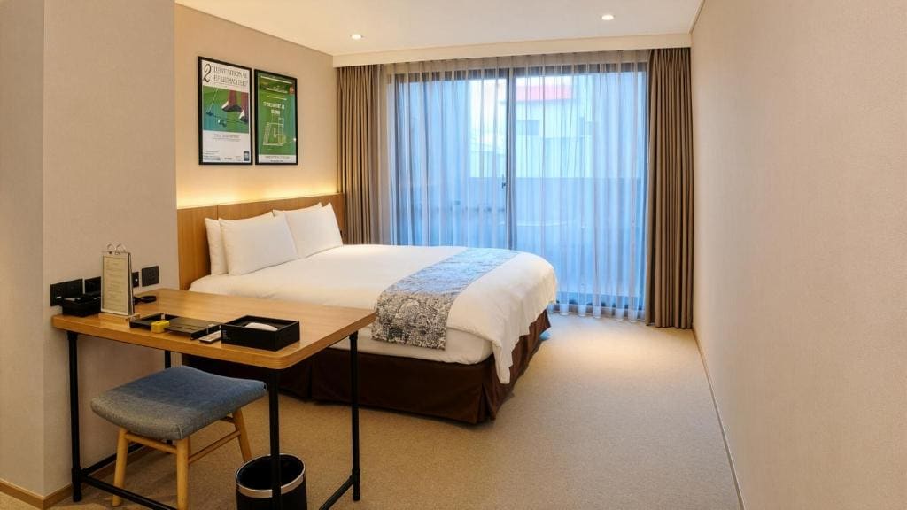 Superior Suite room - Image 3