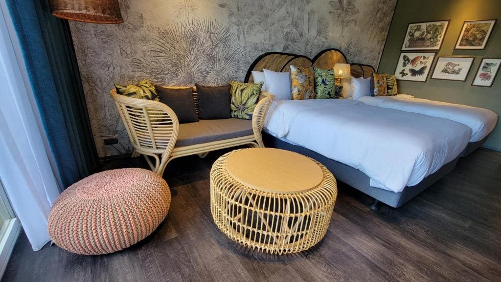 Lohas Theme Room - include sightseeing for Farglory Ocean park room - Image 1