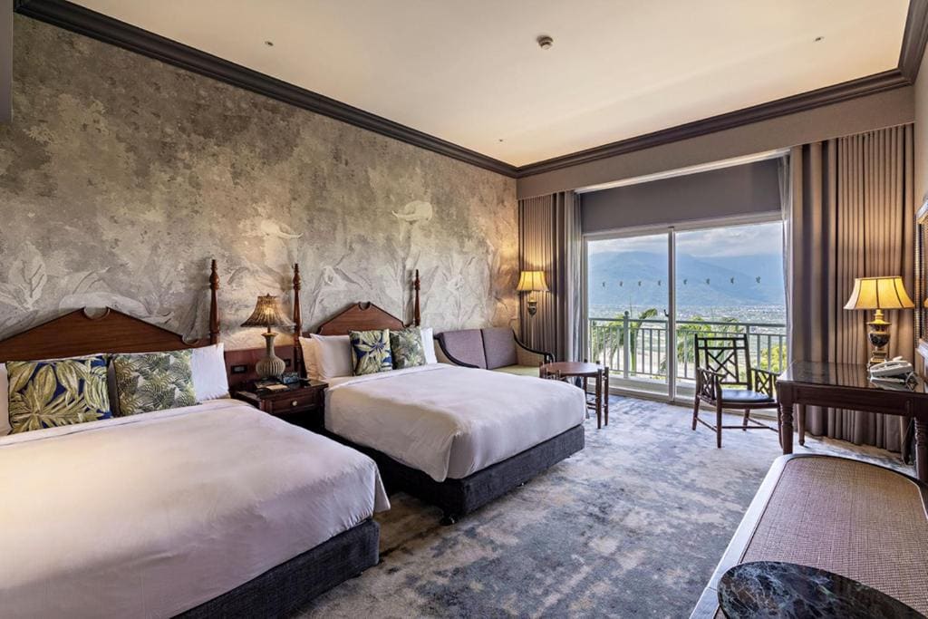 Guest Room with Mountain View room - Image 2