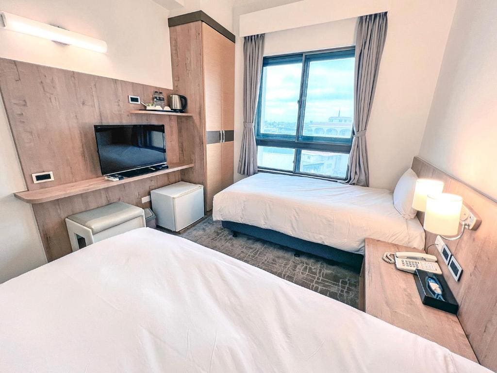 Double or Twin Room room - Image 3