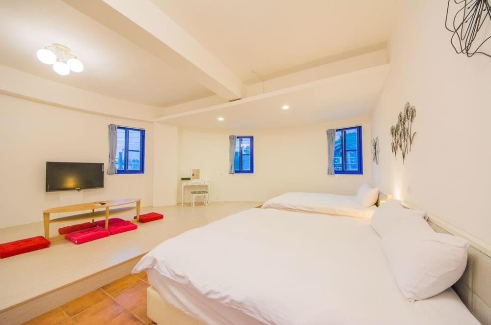 Family Room with Sea View room - Image 2