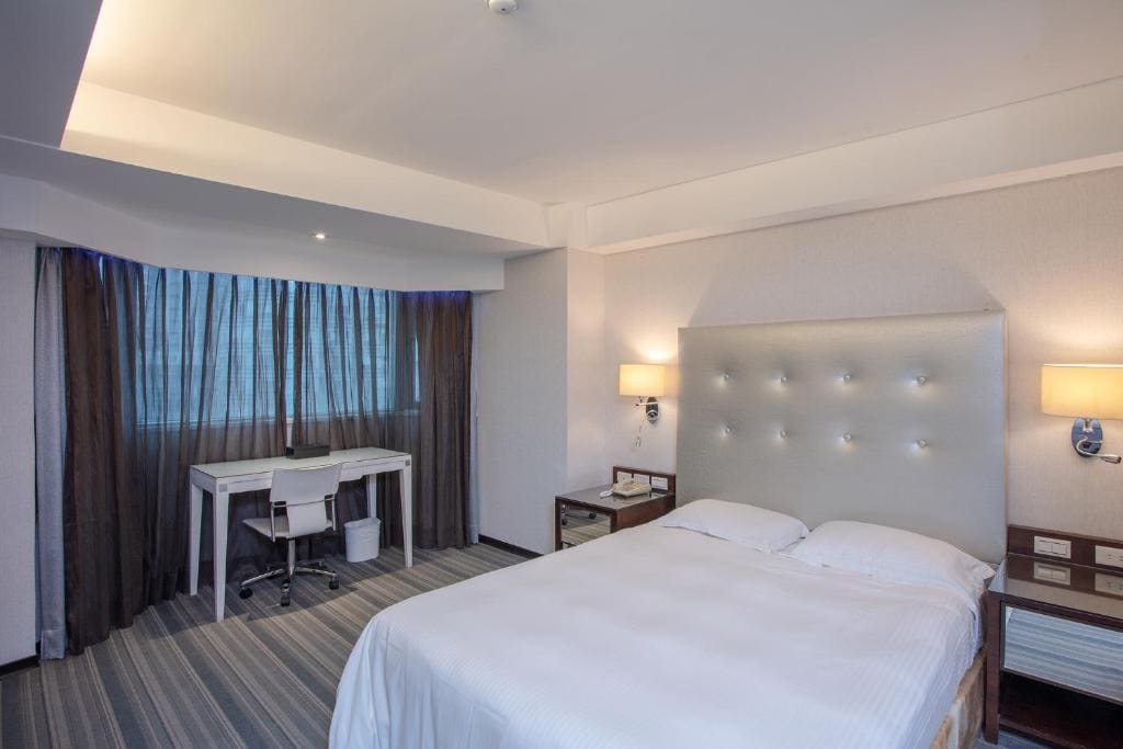 Standard Double Room room - Image 3