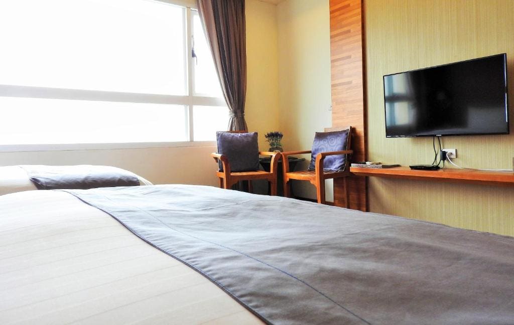 Deluxe Triple Room with Sea View room - Image 2