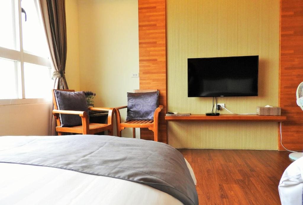 Deluxe Triple Room with Sea View room - Image 1