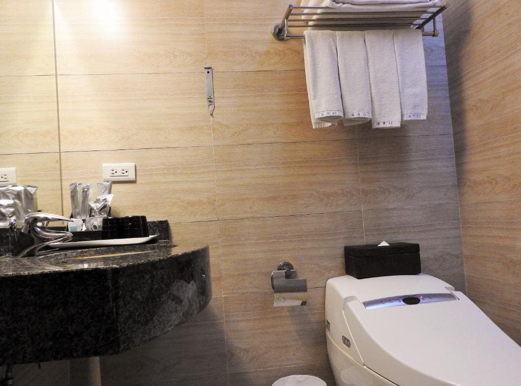 Quadruple Room with Sea View room - Image 1