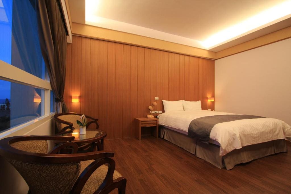 Queen Room with Sea View room - Image 2