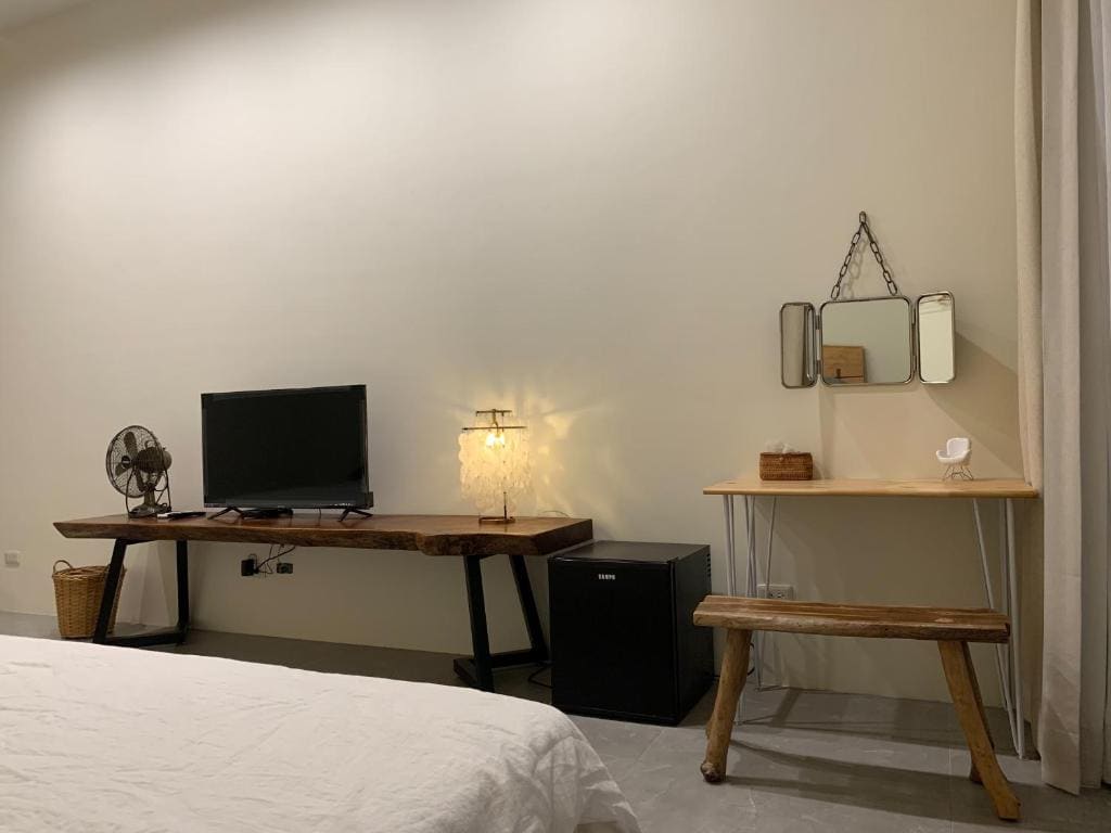 Quadruple Room with Balcony room - Image 3