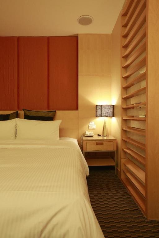 Premium Double Room room - Image 2