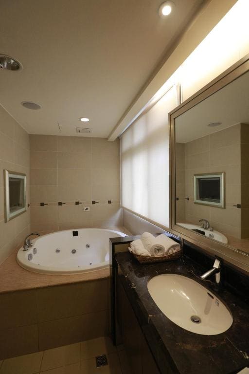 Jingan Double Room room - Image 3