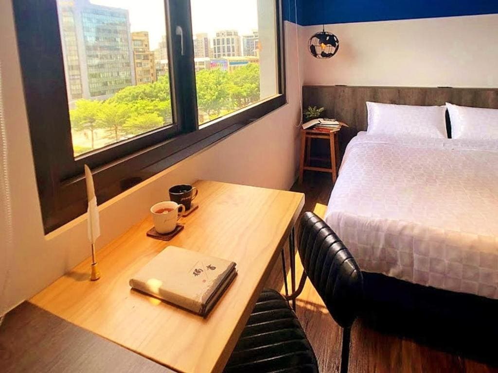 Double Room with City View room - Image 3