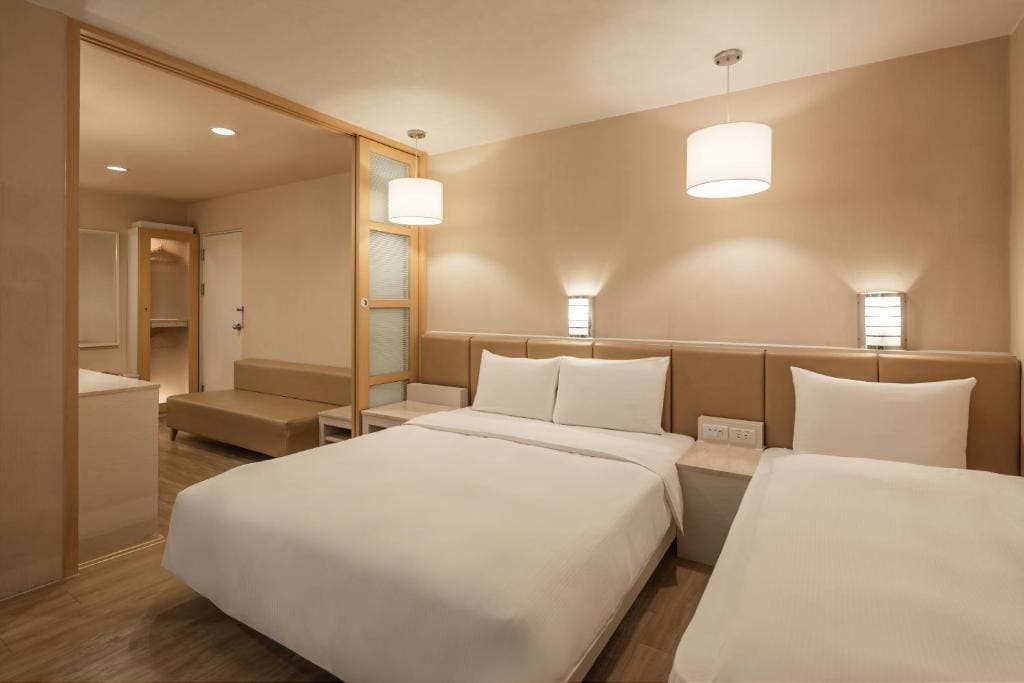Standard Double Room room - Image 3