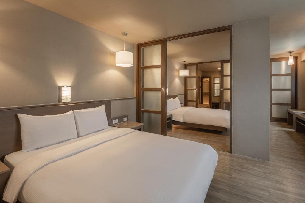 Exquisite Double Room room - Image 2