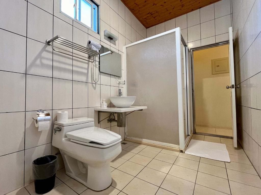 Double Room with Sea View room - Image 1