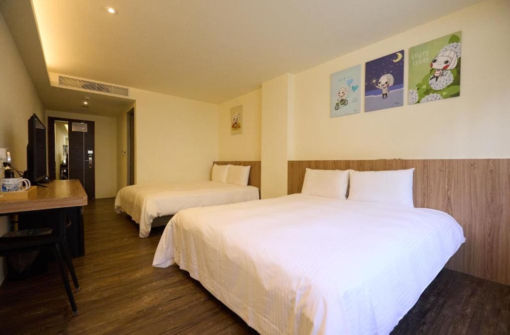 Quadruple Room room - Image 1