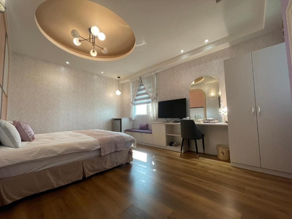 Standard Double Room room - Image 3