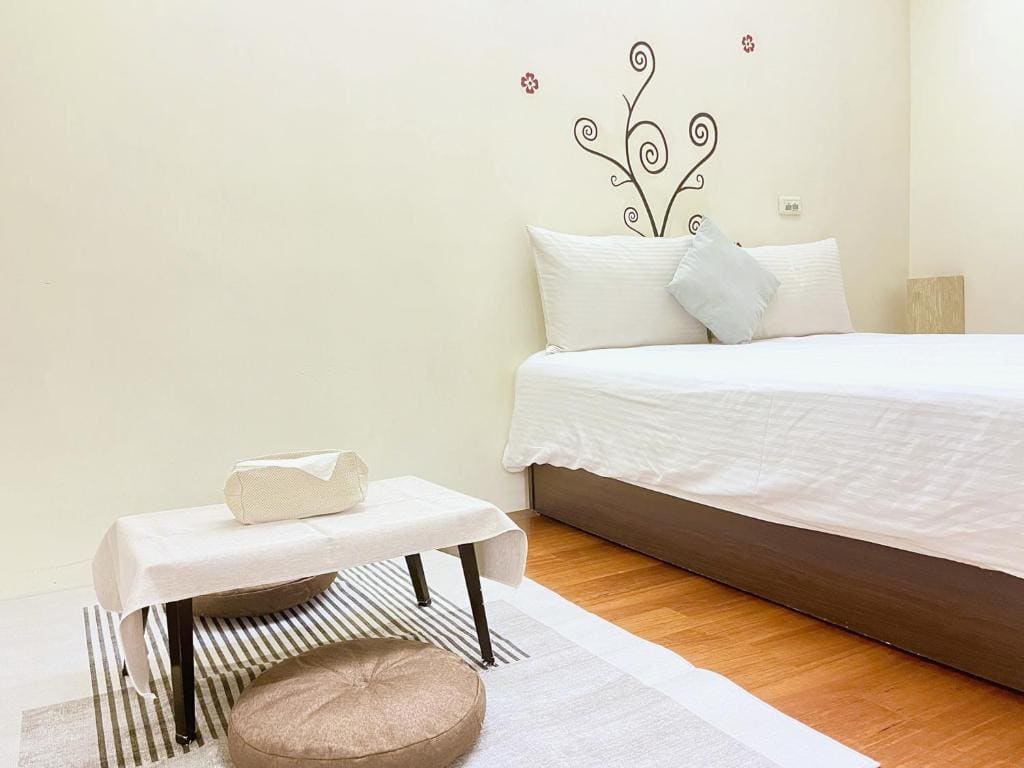 Standard Double Room room - Image 2