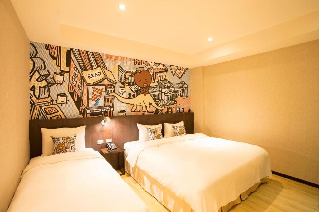 Standard Triple Room - No Window room - Image 2