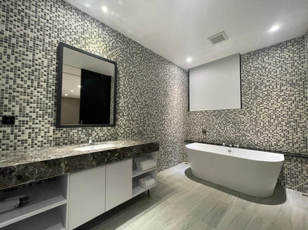 Standard Double Room room - Image 2
