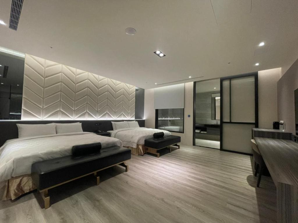 Standard Quadruple Room room - Image 3