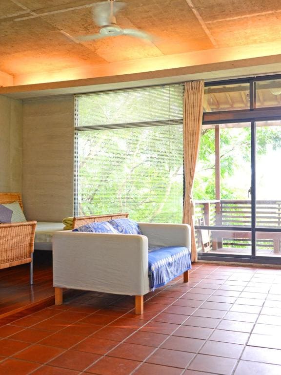 Family Room room - Image 2
