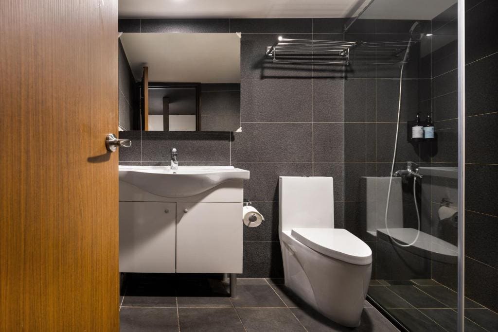 Superior Single Room room - Image 2