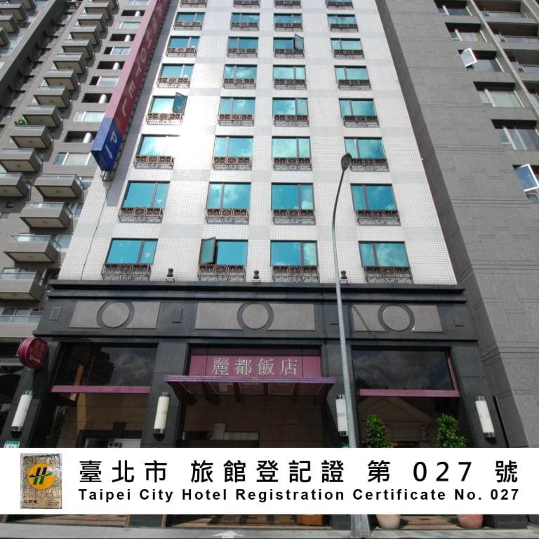 Deluxe Double Room room - Image 1