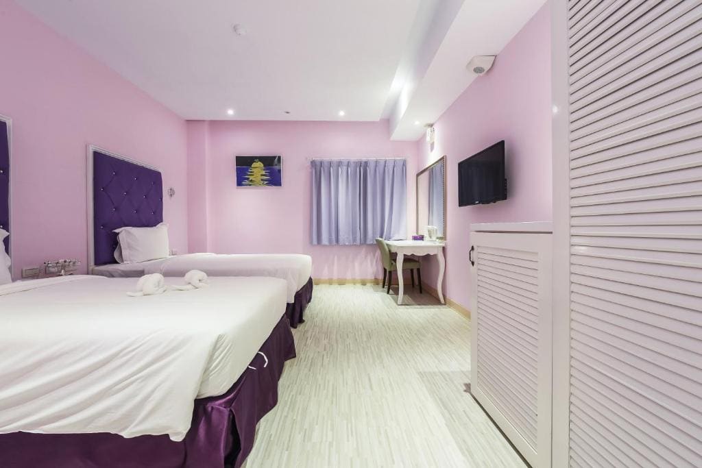 Standard Twin Room room - Image 1