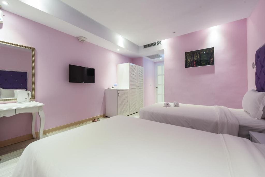 Standard Twin Room room - Image 2