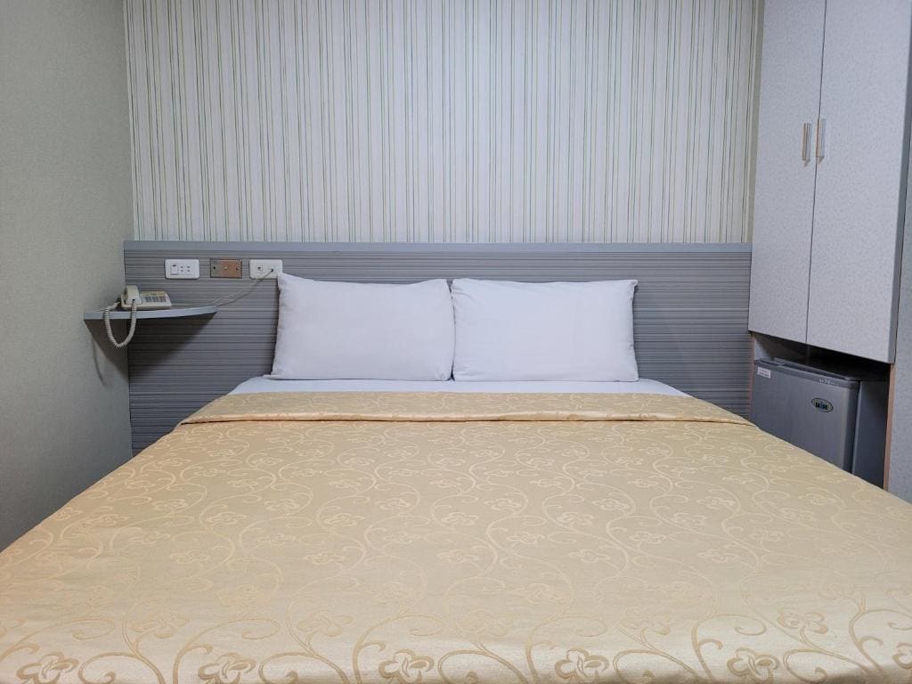 Economy Double Room room - Image 1