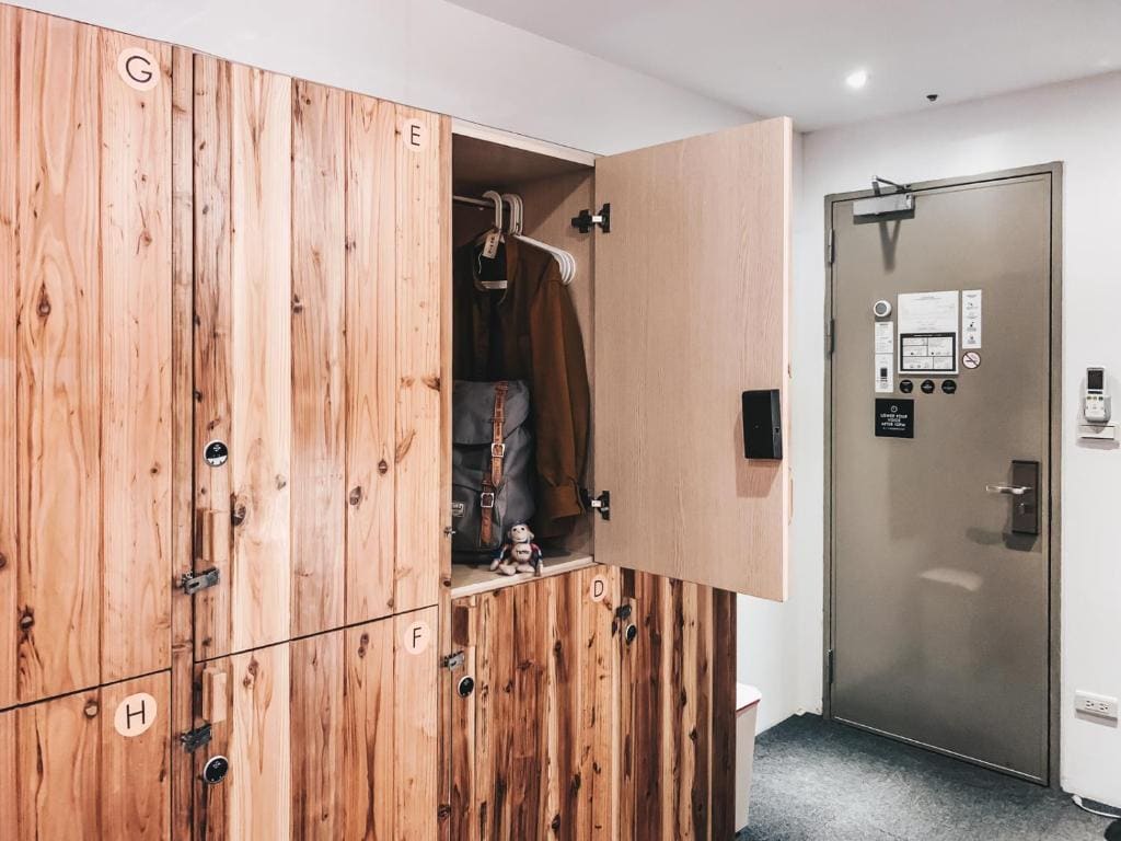 Single Bed in Female 8-Bed Dormitory Room room - Image 2