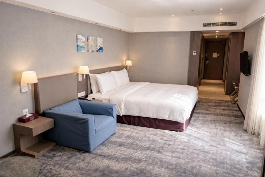 Deluxe Double Room room - Image 2