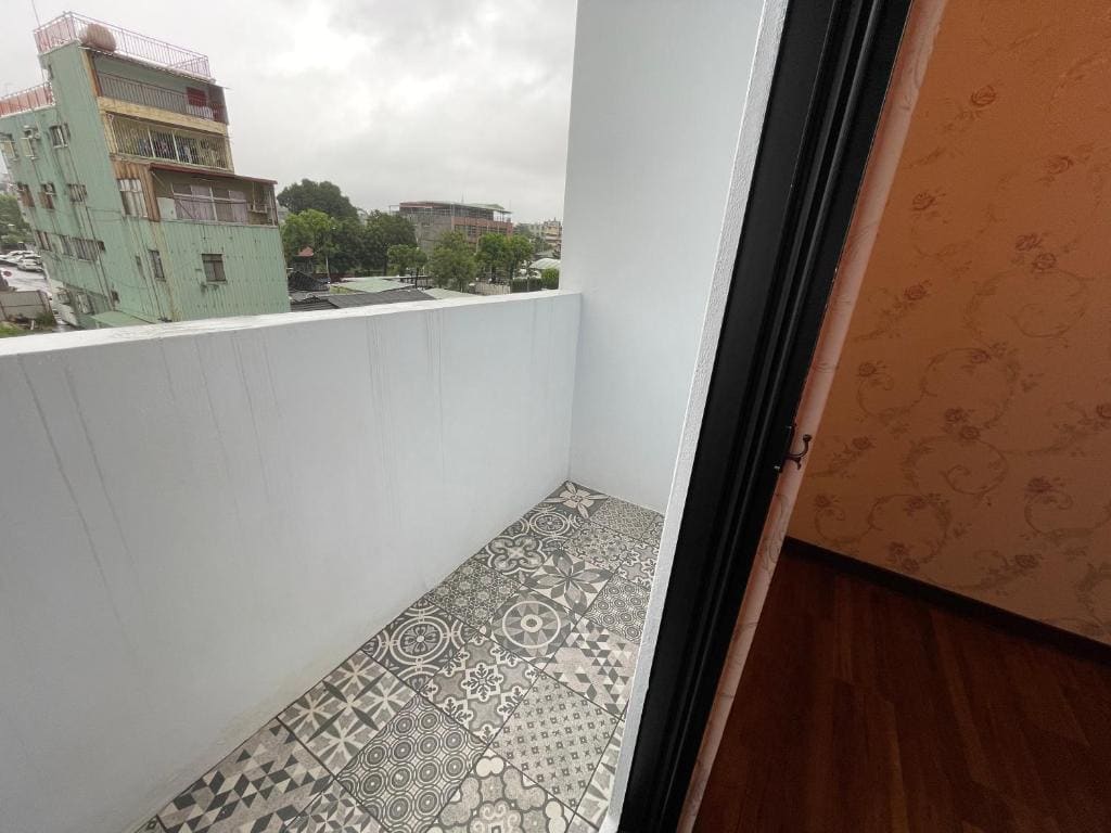 Quadruple Room with Balcony room - Image 2