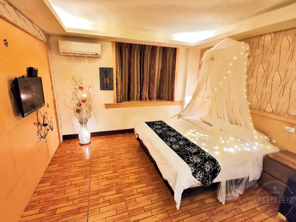 King Room room - Image 1