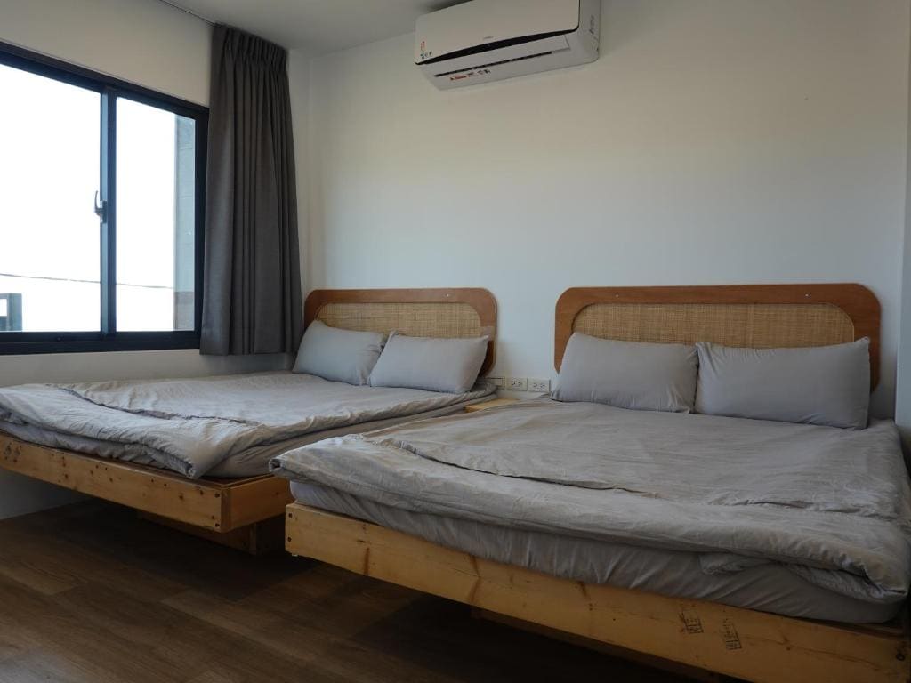 Quadruple Room with Sea View room - Image 3