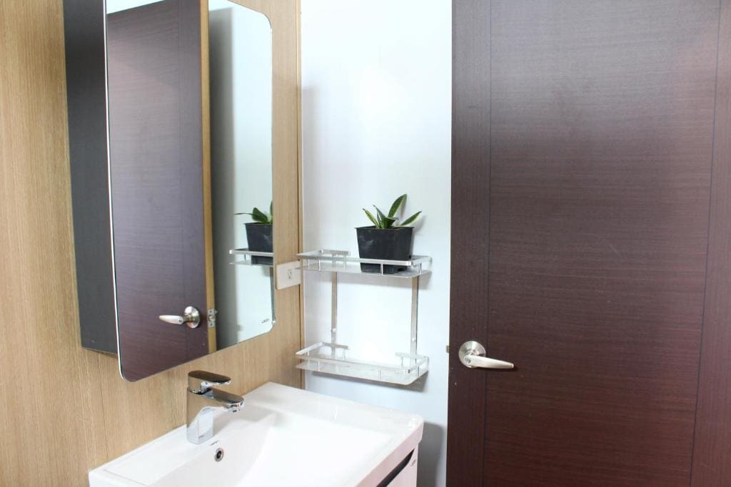 Standard Triple Room room - Image 1